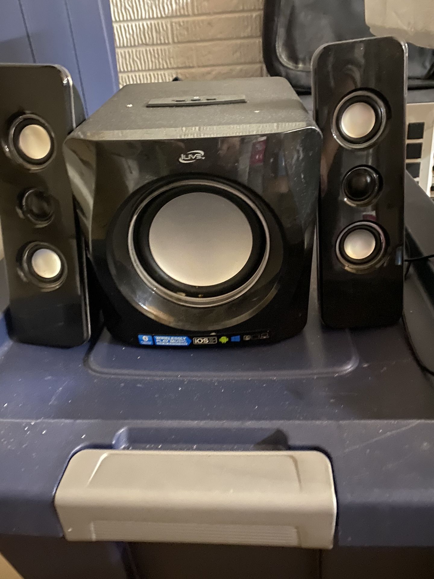 Ilive Bluetooth Speaker Set