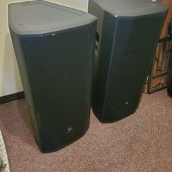 JBL1500w Powered Speakers / Pair