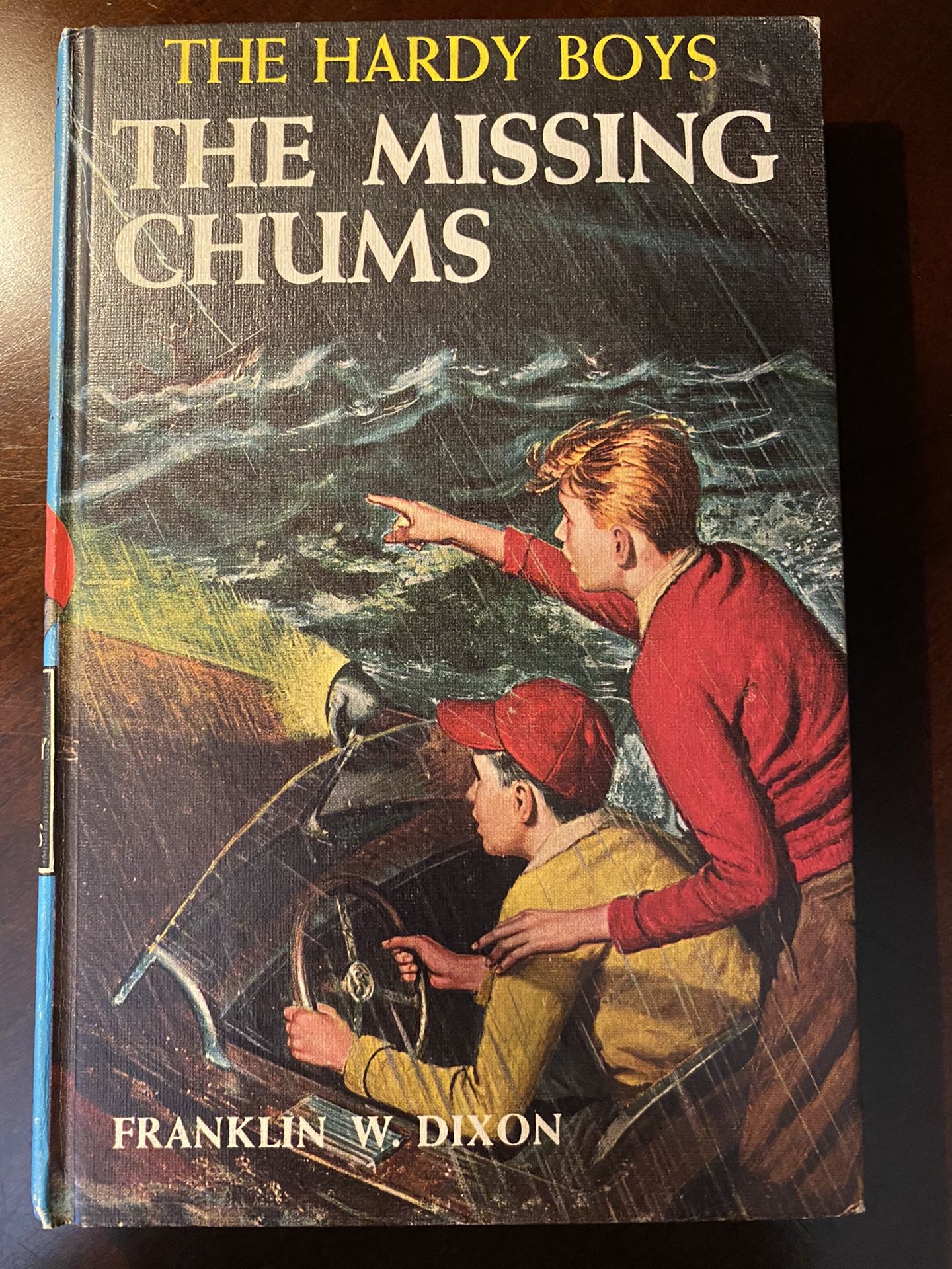 The Hardy Boys, The Missing Chums, The Hardy Boys Series #4