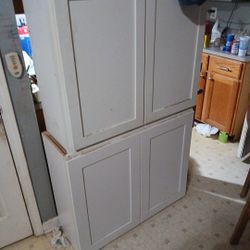 5 Upper White Cabinet 
