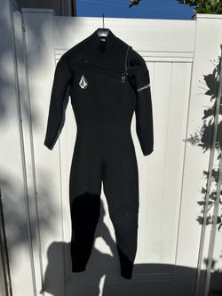 Volcom wetsuit