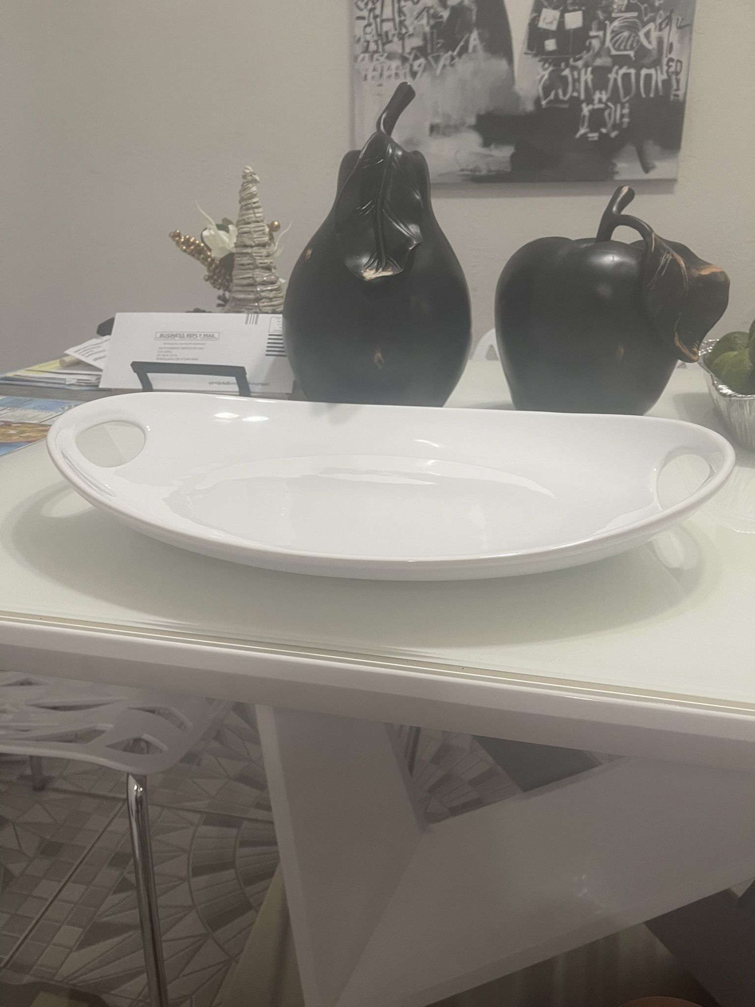 Oval Serving Tray 18”x14”