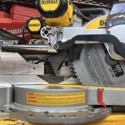 Dewalt 20v Cordless 10in Miter Saw Tool Only 