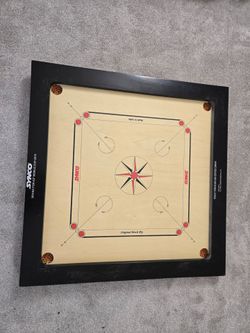 Synco Carrom Board Original Birch Ply in a great condition almost like new > Need to sell ASAP due to moving! 🚨  >$60 OBO