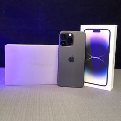 iPhone 14 Pro Max 256GB With Apple Watch Ultra 2  