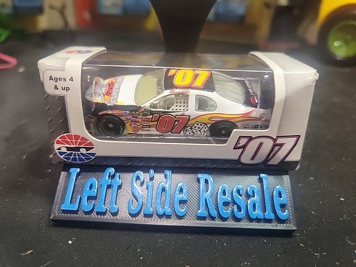 TEAM CALIBER '07 LAS VEGAS MOTOR SPEEDWAY UAW-DAIMLER CHRYSLER 400 1:64