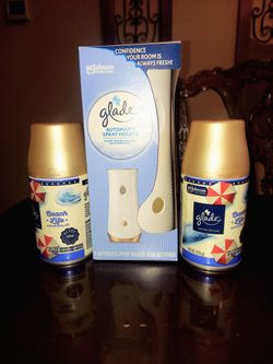 Glade Diffuser with 2 refills $10- X Streets Ray and Higley 
