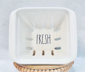 Rae Dunn FRESH Ceramic Fruit Holder Basket Colander Strainer Container NEW