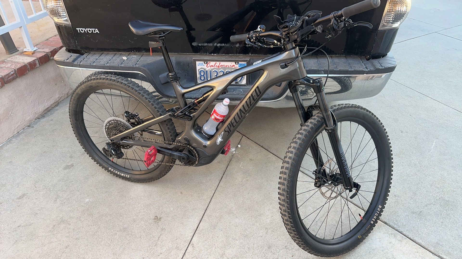 Specialized mountain bike 56