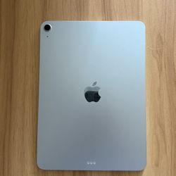 iPad Air M3 – 256GB Wi-Fi (Blue) – Like New!