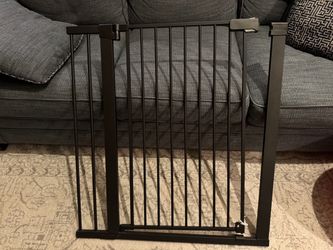 Used Used COMOMY 36" Extra Tall Baby Gate for Stairs, Fits 29.5" to 48.8" Openings Auto Close Extra Wide