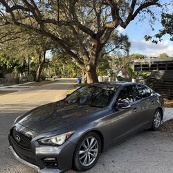 2016 Infiniti Q50 Luxe