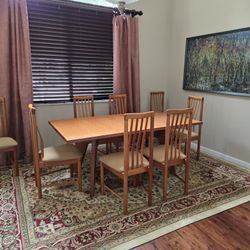 Scandinavian Dining table and 8 chairs