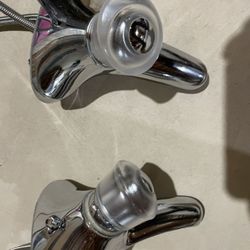 Moen Bathroom faucets Asking $20.00 For Both 