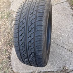 Single Tire ZENNA SPORT LINE 235/45ZR18 98W. No patches.