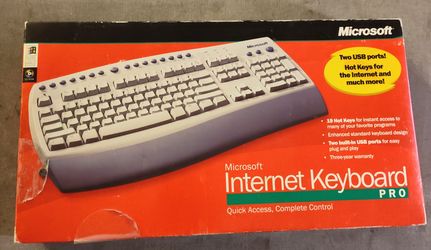 Microsoft Internet Keyboard Pro (C17-00001) - Brand New In Box (NIB) Vintage