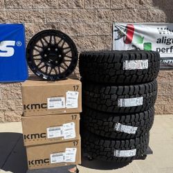 17x8.5 KMC KM555 Matte Black Wheels + 285/70R17 Mickey Thompson Baja Boss A/T – 6x5.5 – Brand New –