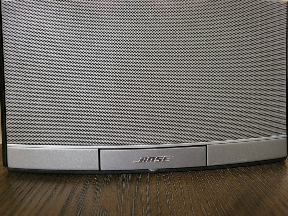 Bose Sound Dock Portable Speaker