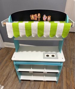 Kids market/fruit stand $25
