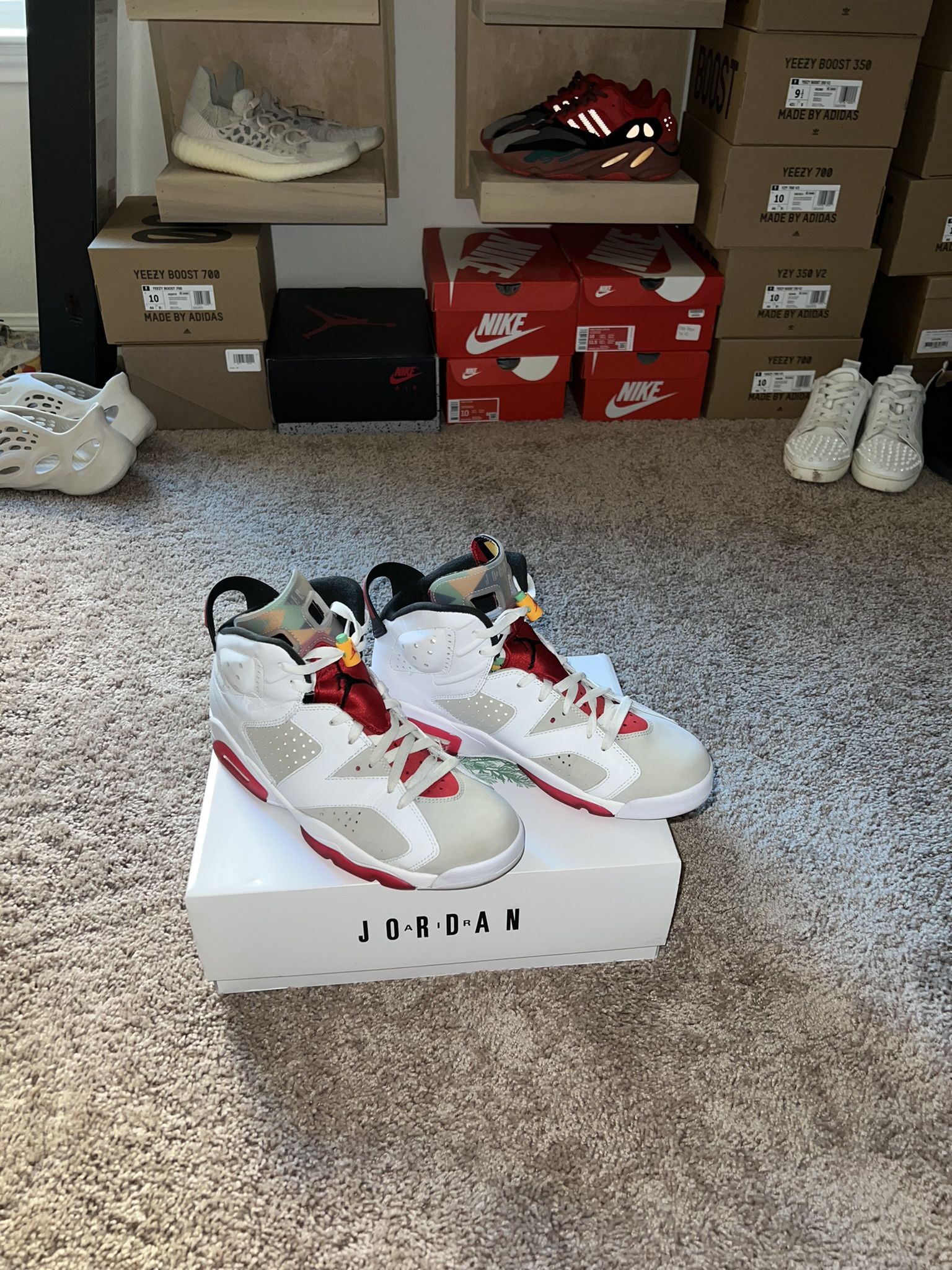 Air Jordan Retro Bugs Bunny