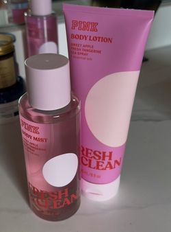 Victoria Secret body mist set