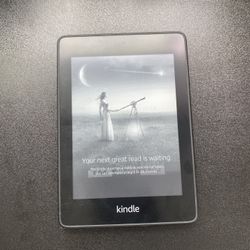📚 Kindle Paperwhite – 6” Display, Wi-Fi, 