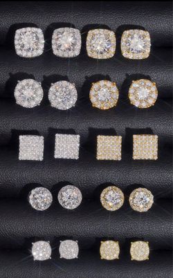Diamond Earrings ( PASS TESTER )