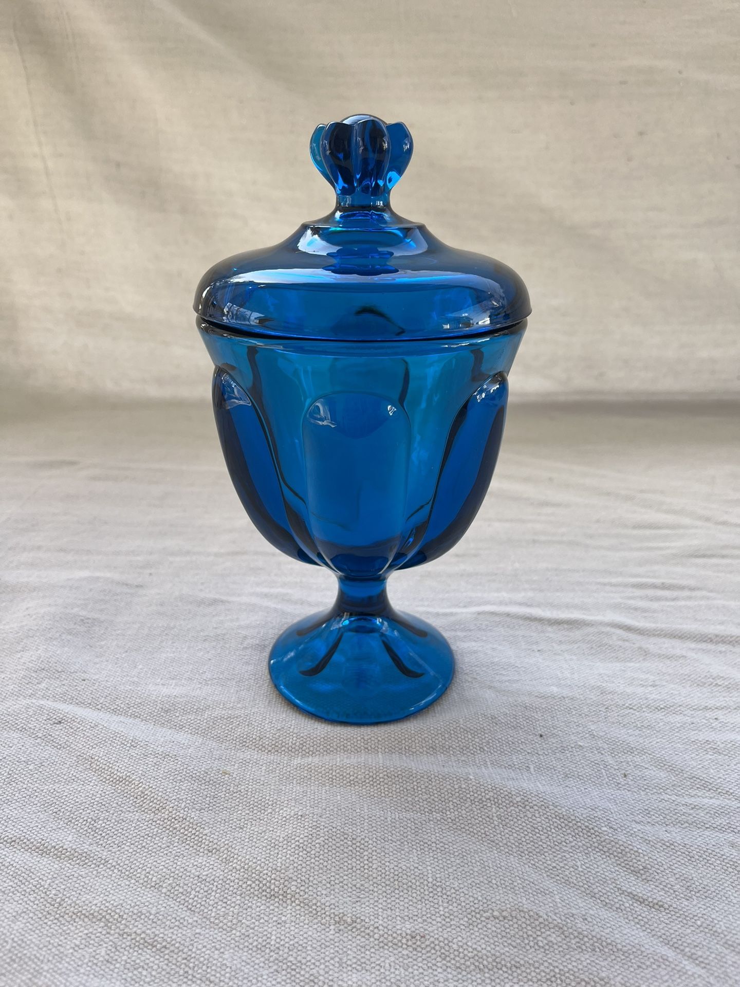 Vintage LE Smith Simplicity Blue Glass Pedestal Compote Lid Candy Dish Six Petal
