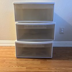 Rubbermaid 45L drawer 