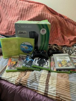 Xbox 360 Guitar Hero Bundle