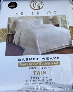SUPERIOR BASKET WEAVE BEDSPREAD 