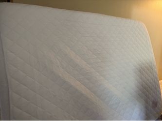 Free Queen Size Foam Mattress