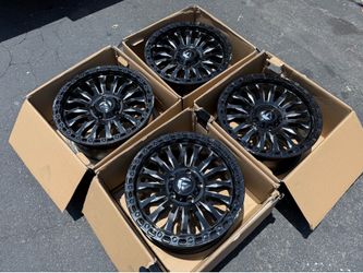 (4) 20” Fuel Wheels for Toyota Tundra - FC857
