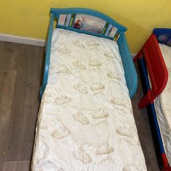Frozen Toddler Bed With mattress 