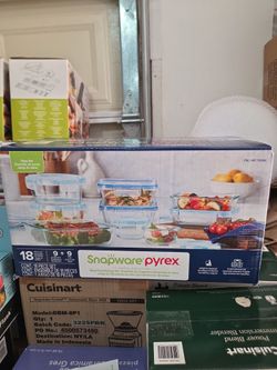Snapware Pyrex 18-Piece Glass Food Storage Set