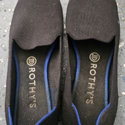 Rothys Ballet Flats