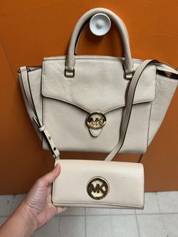 Michael Kors Wallet In Light Pink