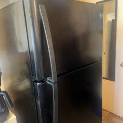 New REFRIGERATOR