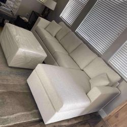 🔥Brand New Cream Sectionals With Free Ottoman