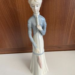 Vintage Lladro Inspired Figurine 