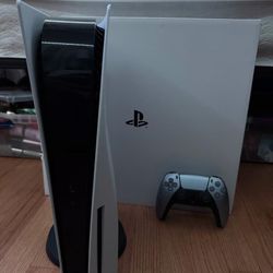PS5 console 