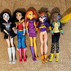 DC Hero Girls Dolls 5 Total