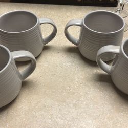 Better homes & garden coffee mugs