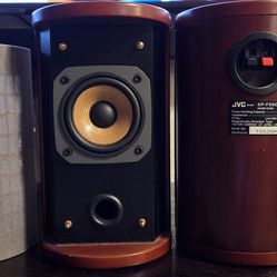 JVC Bookshelf speakers 9"