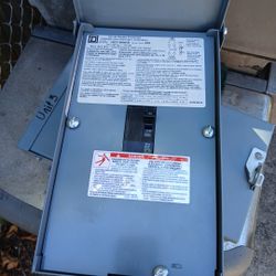 Square D Circuit Breaker 100A In Good Shape