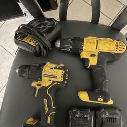 Dewalt Two Power Drills Two Battery Packs Plus Charger 140$