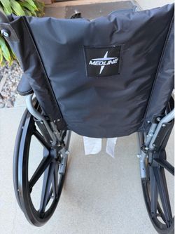 Medline adjustable wheelchair