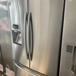 French door Refrigerator 