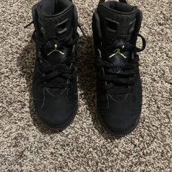 Jordan 6 Electric Green 6.5Y