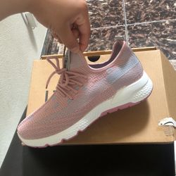 Running Shoe